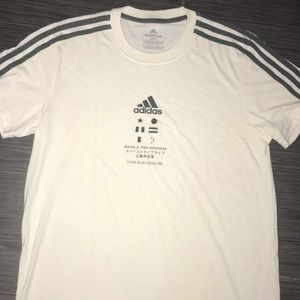 Adidas t-shirt